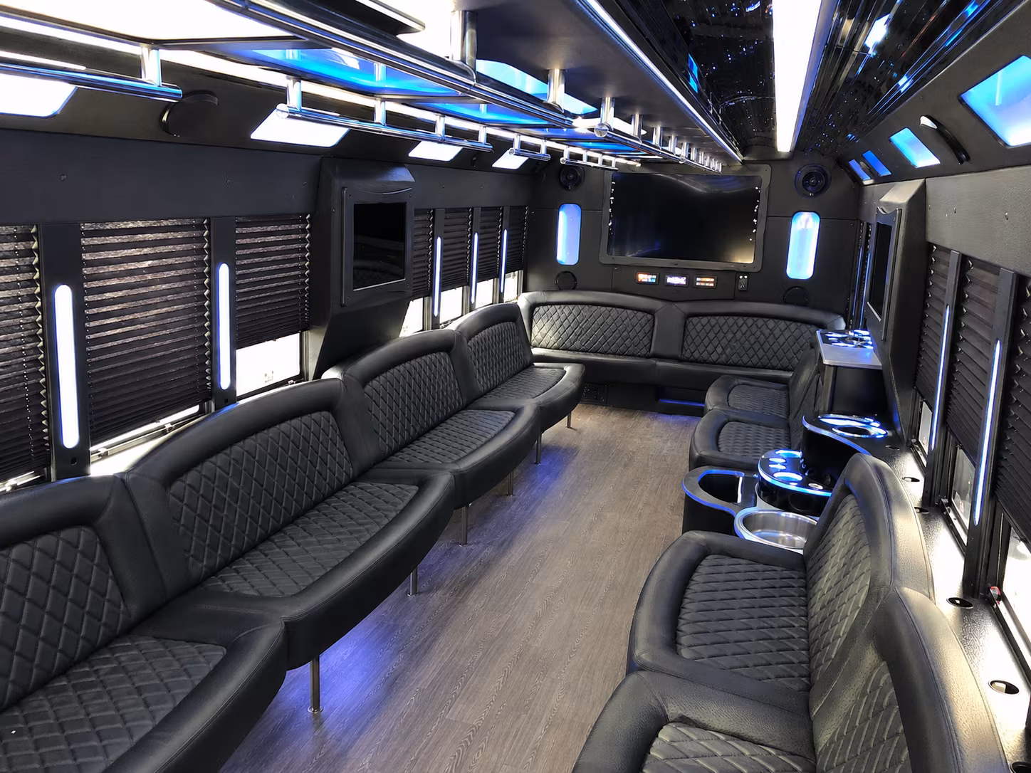 Oceanside Birthday, Sweet 16, & Quinceañera Transportation group transportation