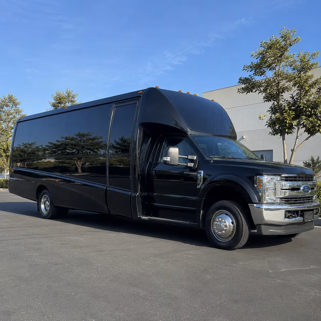 Oceanside Winery Tour & Pub Crawl Transportation party bus exterior