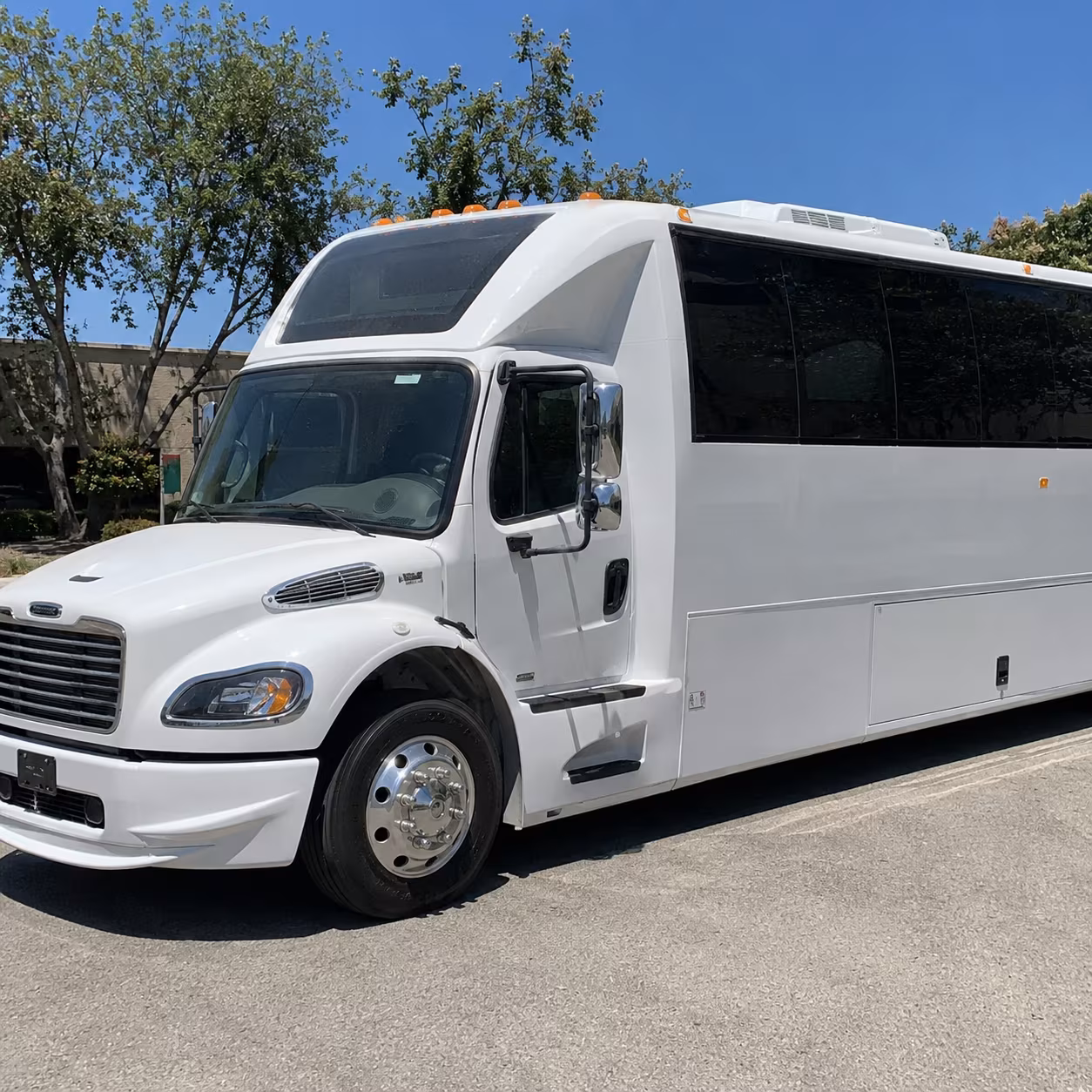 Oceanside Winery Tour & Pub Crawl Transportation