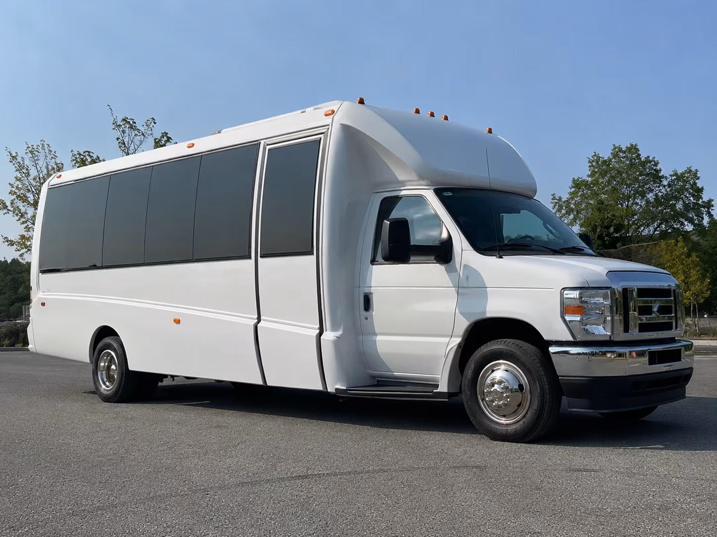 San Diego Birthday, Sweet 16, & Quinceañera Party Bus Rentals